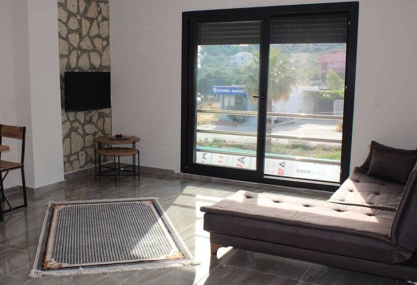 Capo Calaberno Aparts