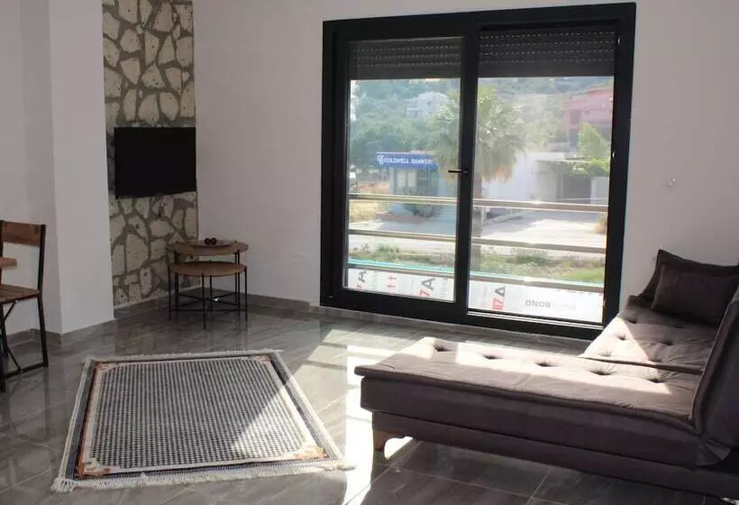 Capo Calaberno Aparts