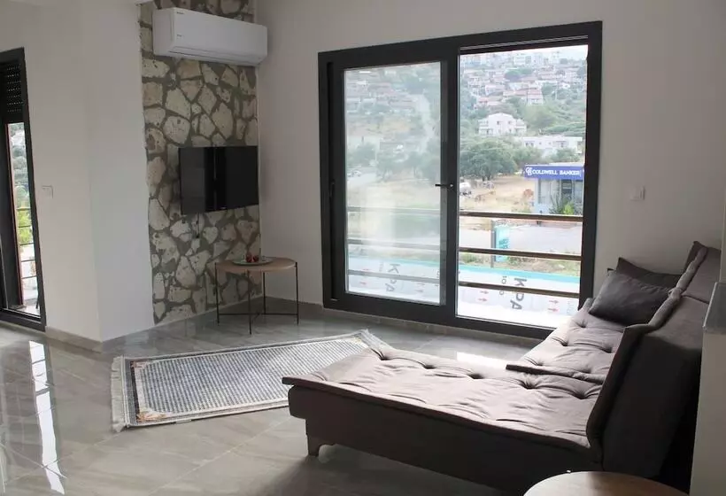 Capo Calaberno Aparts