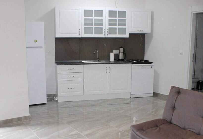 Capo Calaberno Aparts