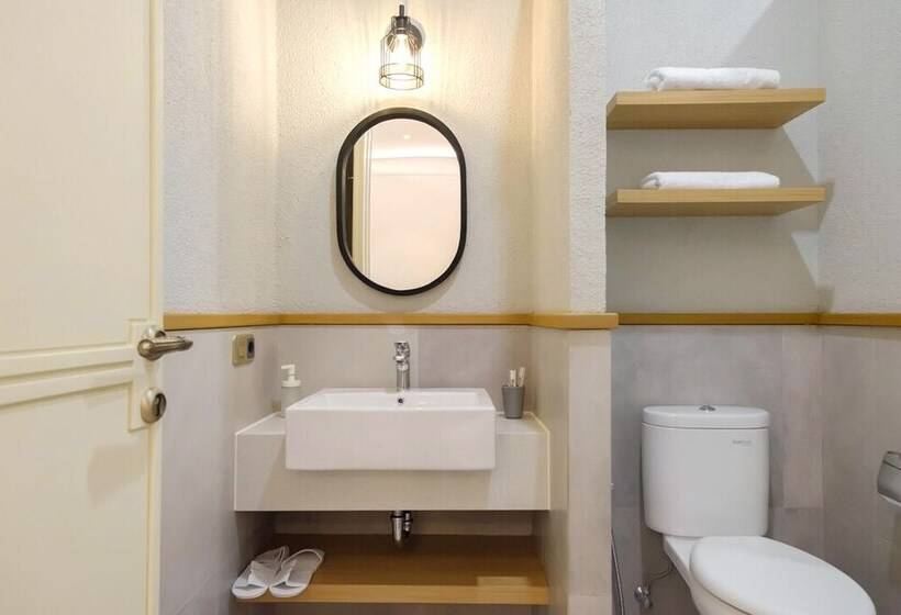 호텔 Casa Living Senopati