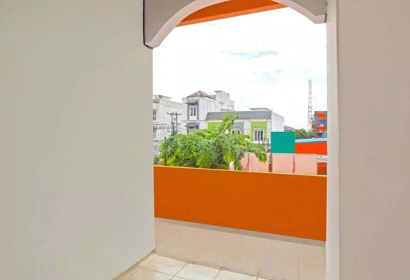 هتل Oyo 92578 Sri Ulina Homestay