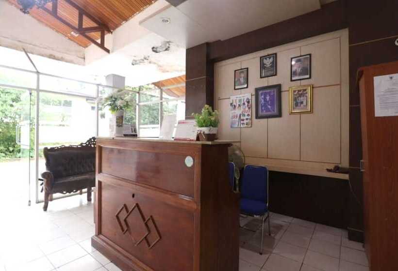 酒店 Oyo 92586 Happy 777