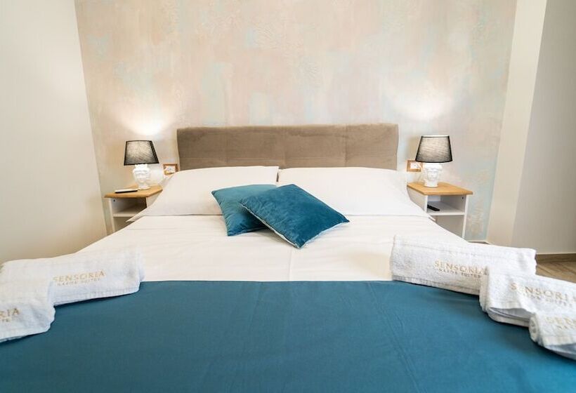 펜션 Sensoria Naxos Suites