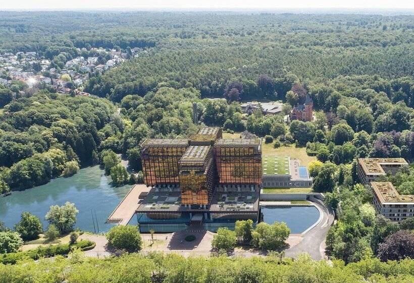 ホテル Mix Brussels   Gym & Wellness For Adults Only