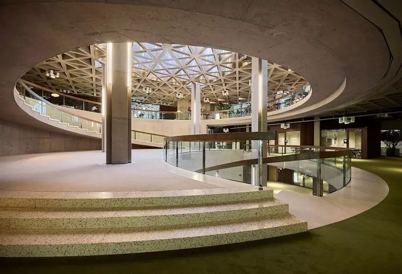 ホテル Mix Brussels   Gym & Wellness For Adults Only