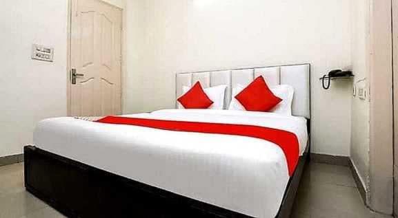 Отель Oyo 81219 Kamal