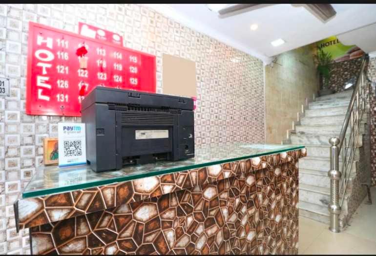 Отель Oyo 81219 Kamal