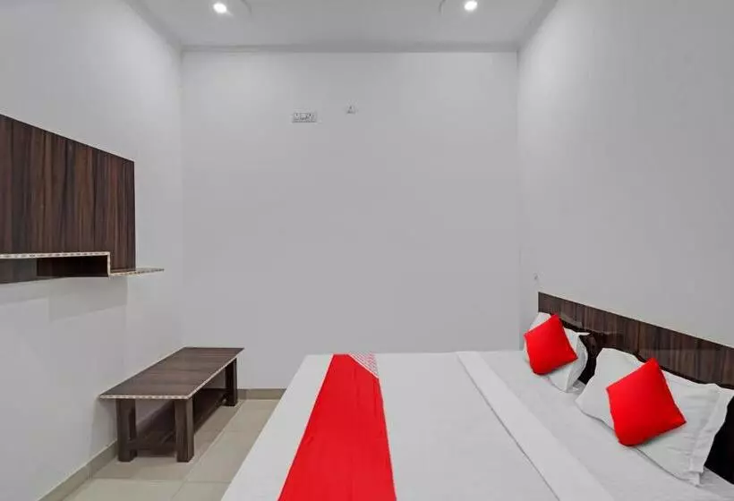 Hotelli Oyo Flagship 81353 Hardwari