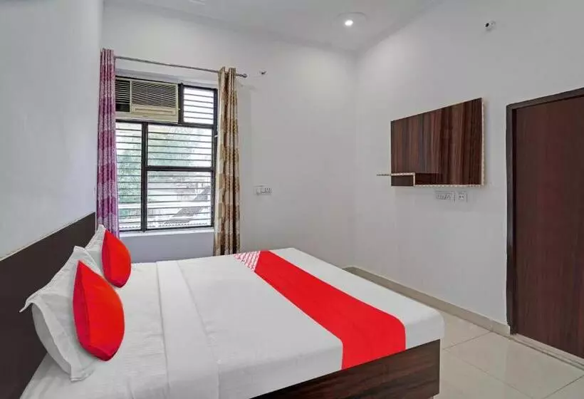 Hotelli Oyo Flagship 81353 Hardwari