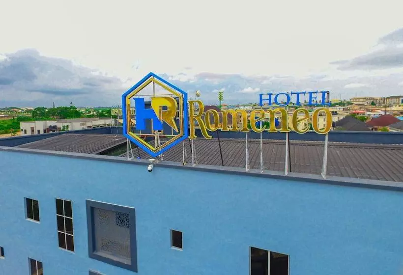 هتل Romeneo Grand Royal
