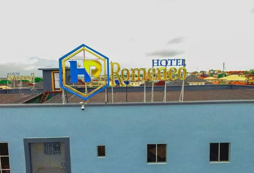 هتل Romeneo Grand Royal