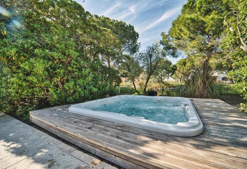 Lou Kif Hostel Votre Auberge En Camargue