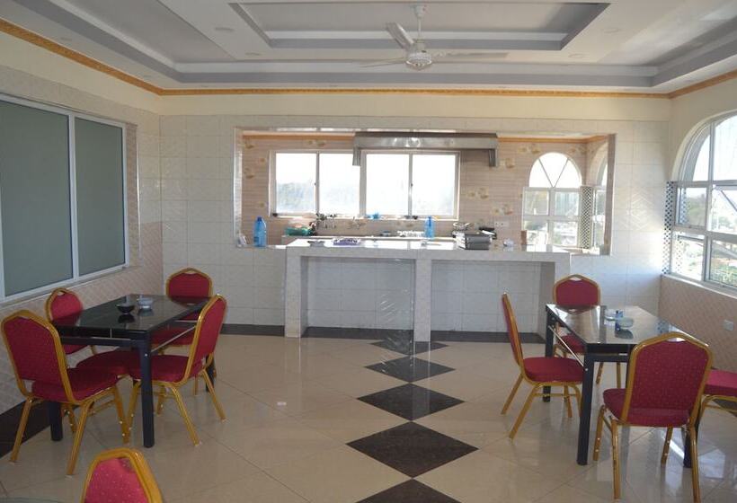 Peacock Court Hotel, Kilifi