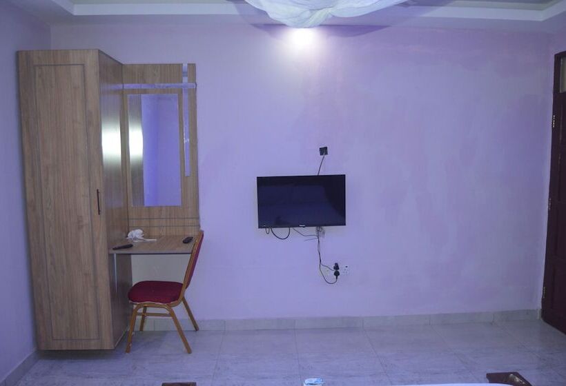 Peacock Court Hotel, Kilifi