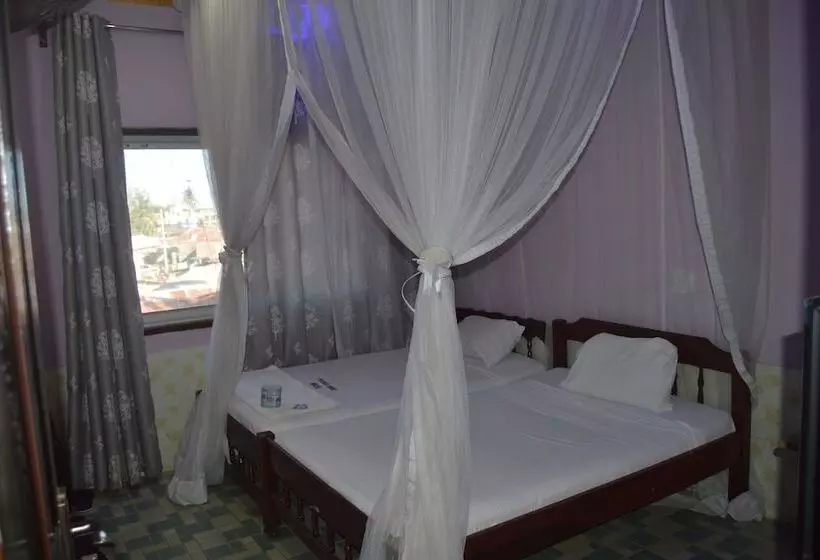 Peacock Court Hotel, Kilifi