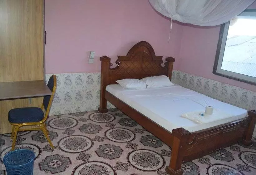 Peacock Court Hotel, Kilifi