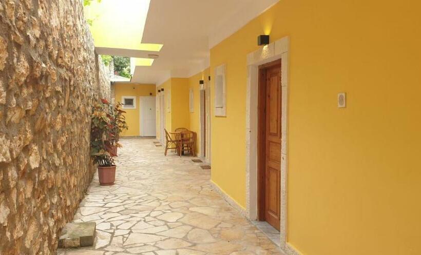 پانسیون Escape Rooms