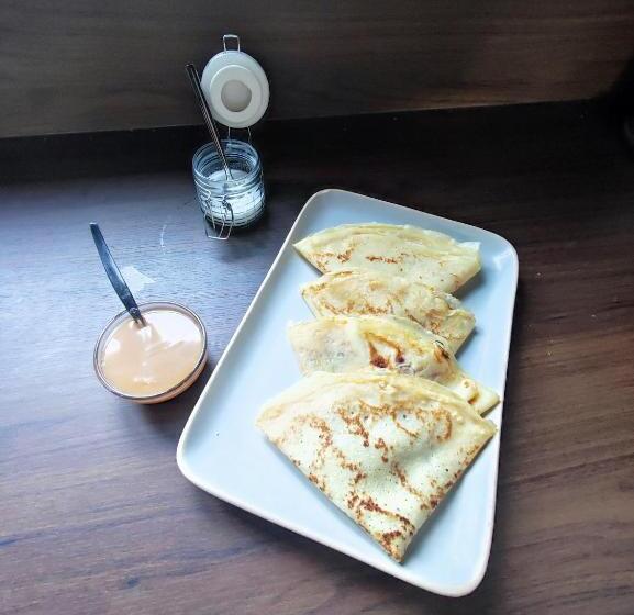 פנסיון Le Clos Des Crins