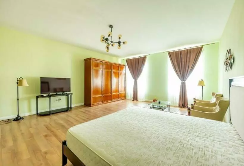 Cozyflat In The Central Arad