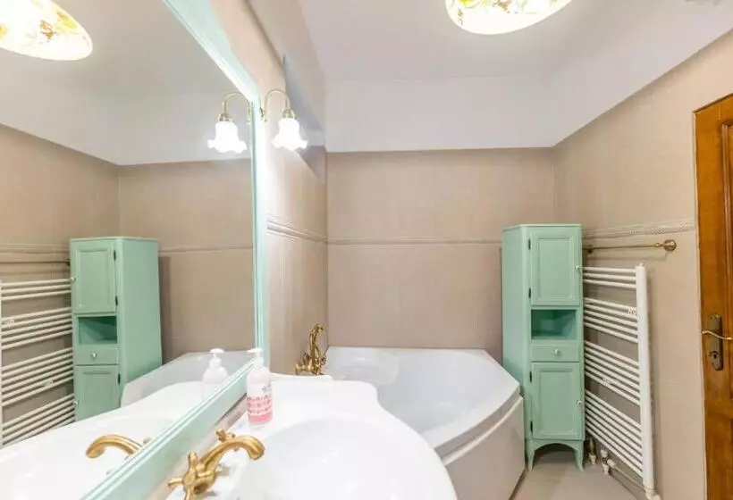 Cozyflat In The Central Arad