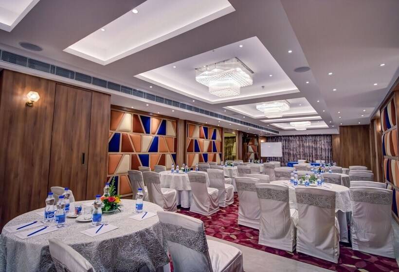 هتل Cozzet Victoria