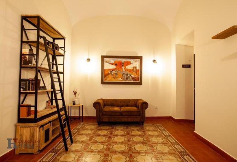 Отель Rural El Turuñuelo