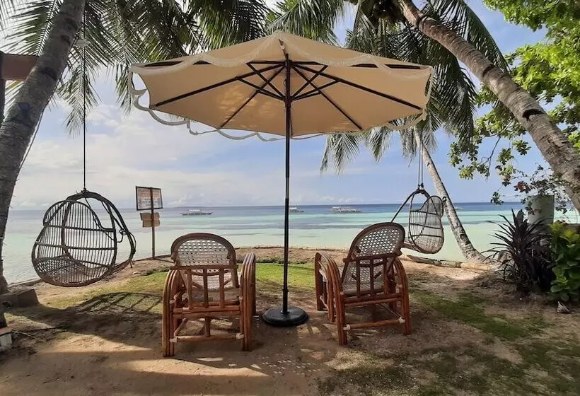 On Board Panglao Beach Hostel & Resort