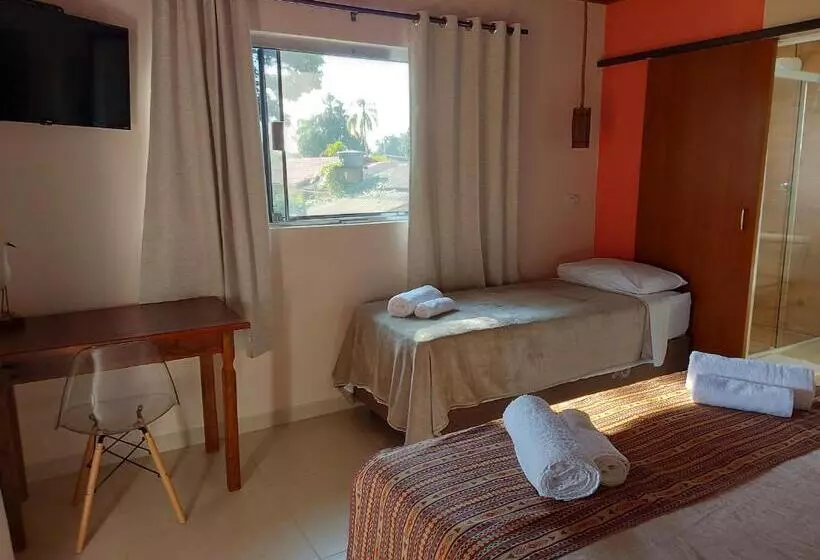 ユースホステル Pousada Ninhal Das Garças