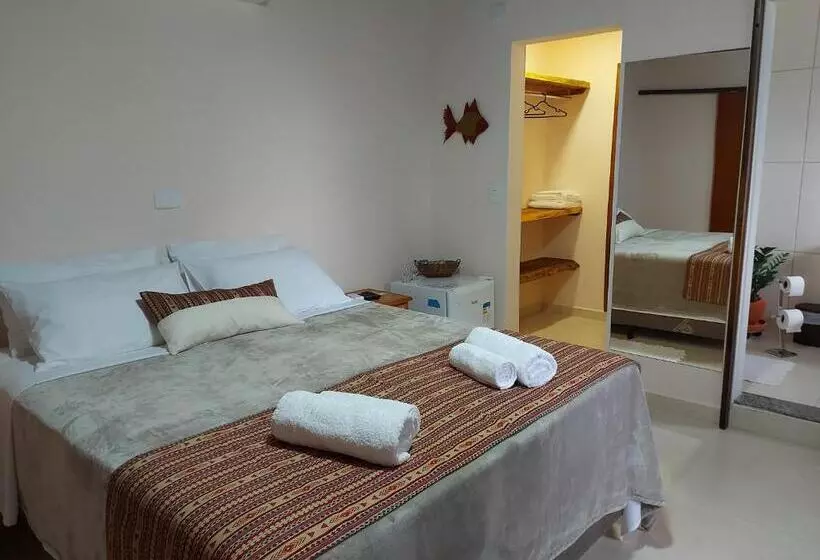 ユースホステル Pousada Ninhal Das Garças