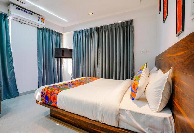 Fabhotel Crystal Inn   Nr Suvarndeep Chowk