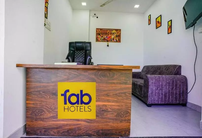 Fabhotel Crystal Inn   Nr Suvarndeep Chowk