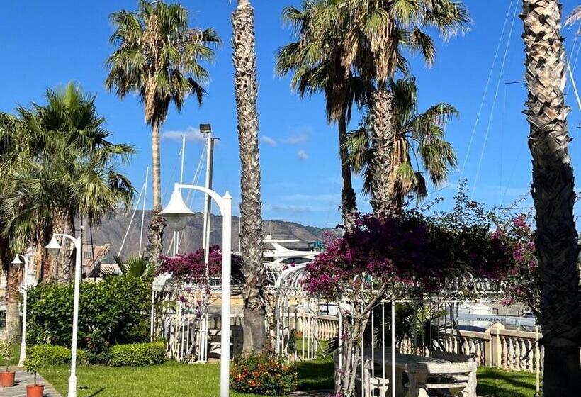 Hotel Resort Atlantis