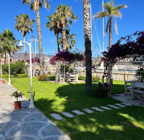 Hotel Resort Atlantis