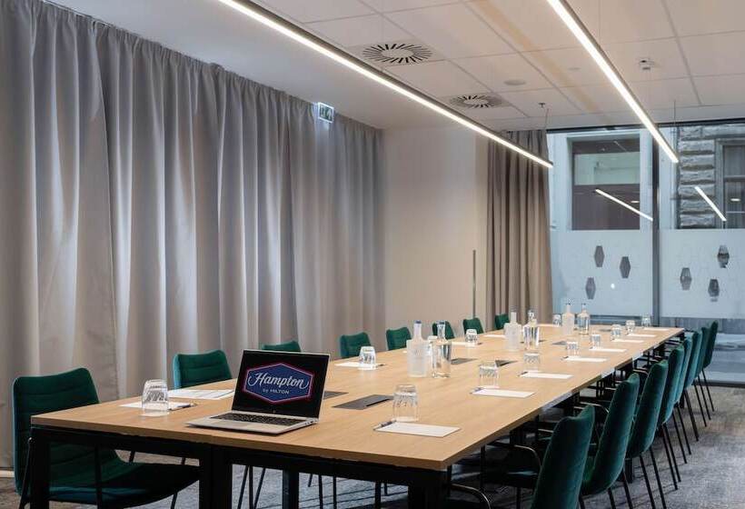 בית מלון כפרי Hampton By Hilton Budapest City Centre