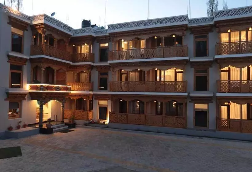 Hotelli Youthok Heritage