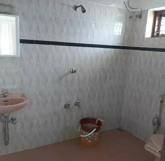 ペンション Malpans Mansion