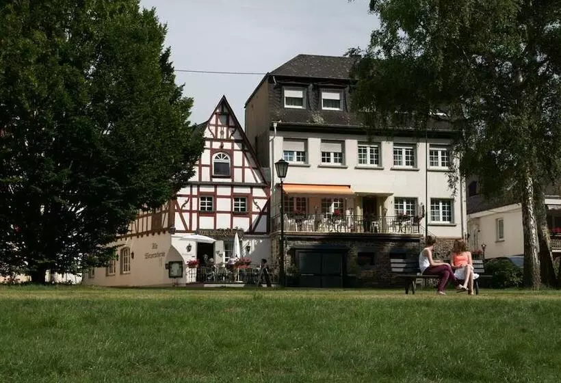 Hotelli Alte Winzerschenke