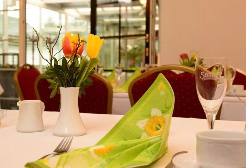 Hotelli Am Stadtwald