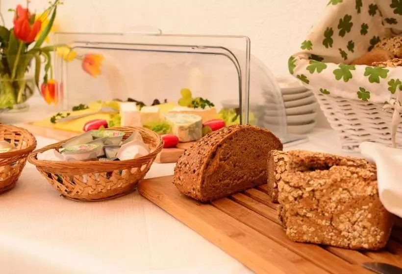 Hotelli Am Stadtwald