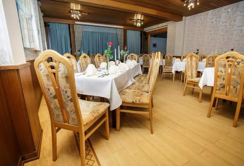 Hotelli Bayrischer Hof