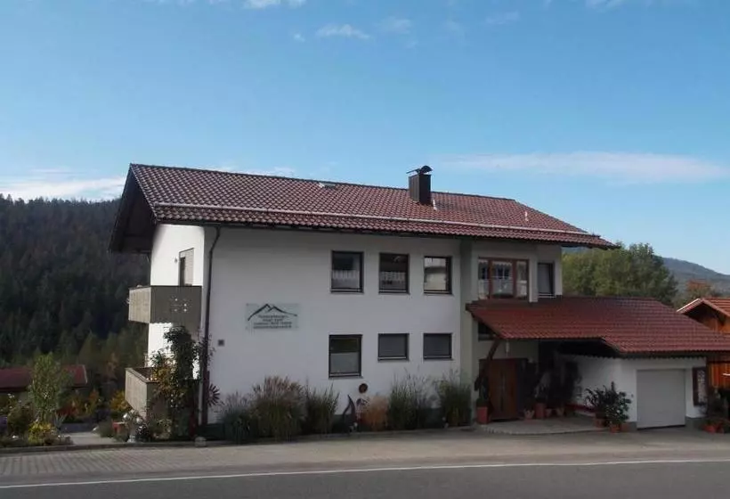 Ferienwohnung Dimpfl Stad´l Fam. Lemberger