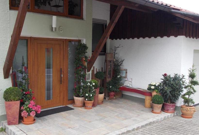 Ferienwohnung Dimpfl Stad´l Fam. Lemberger