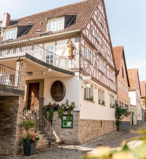 Hotel Gasthaus & Weingut Zum Stern