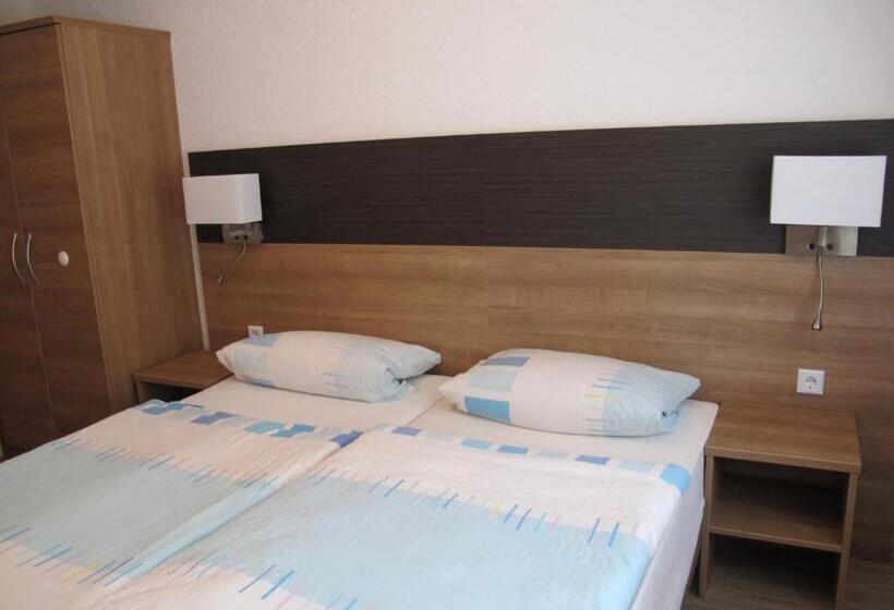 Hotel Gasthaus Romer