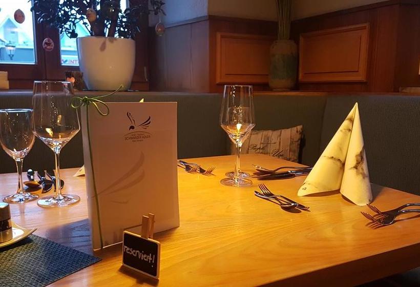 בית מלון כפרי Restaurant Schwarzer Adler