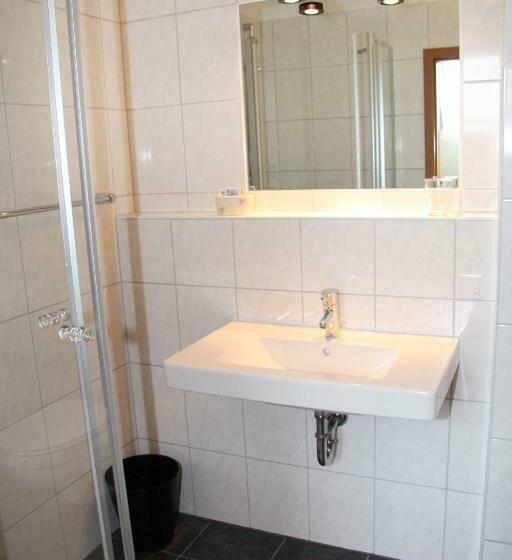 فندق Gaststätte Wicke