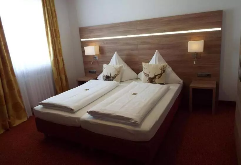 Hotelli Isartaler Hof