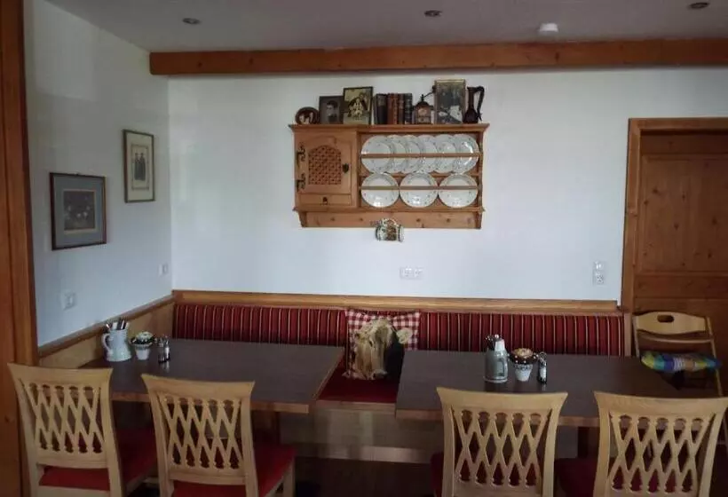 Hotelli Isartaler Hof