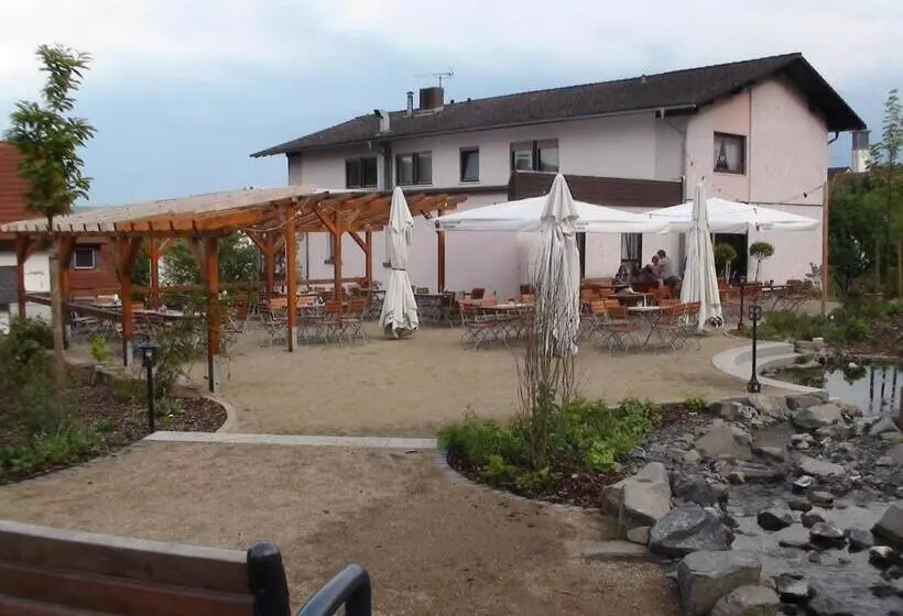 Hotelli Bayrischer Hof